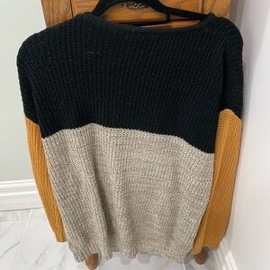 SHEIN Black and Cream Crew Neck Sweater Cozy Knit